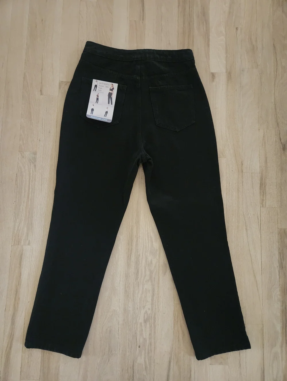 NWT Simple Society Black Cutout Hip Super High Rise Jeans Straight Leg Size 9/29